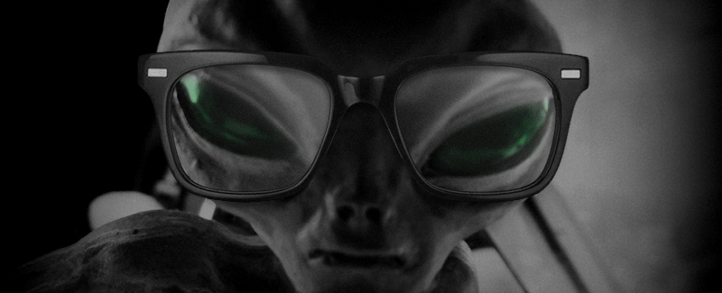 Alien-with-glasses